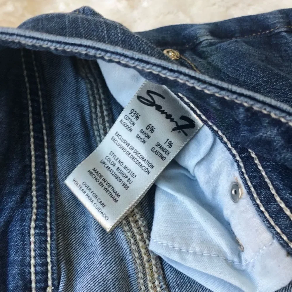 ‎Seven7 Distressed Bermuda Short - Women’s 10